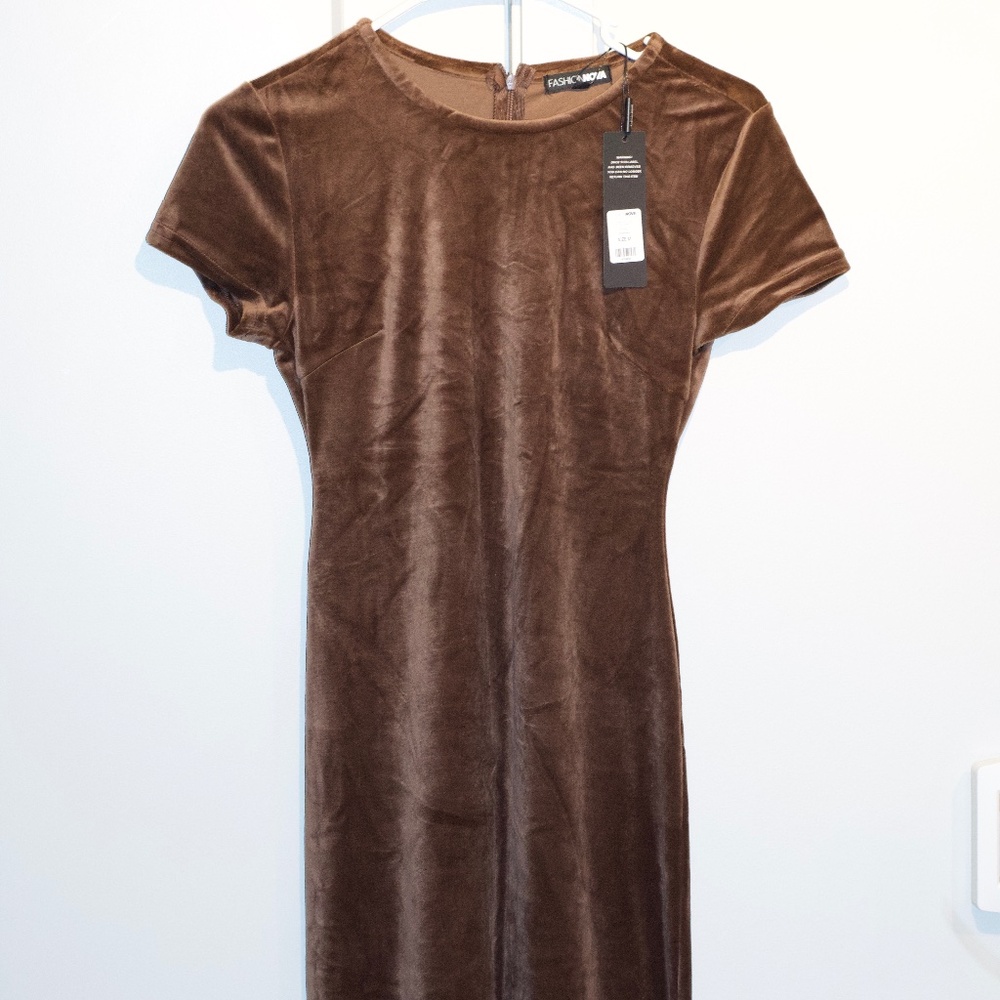 FASHION NOVA VELVET ONE PIECE